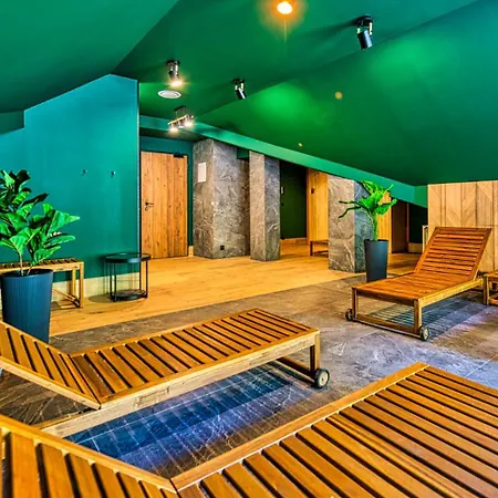 Ostoja Vip Z Sauna, Strefa Relaksu I Pokojem Zabaw By Royal Aparts Apartmán