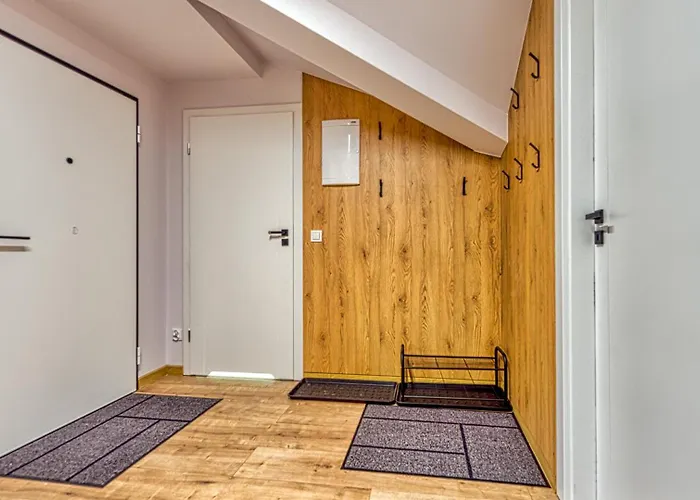 Ostoja Vip Z Sauna, Strefa Relaksu I Pokojem Zabaw By Royal Aparts Sklářská Poruba