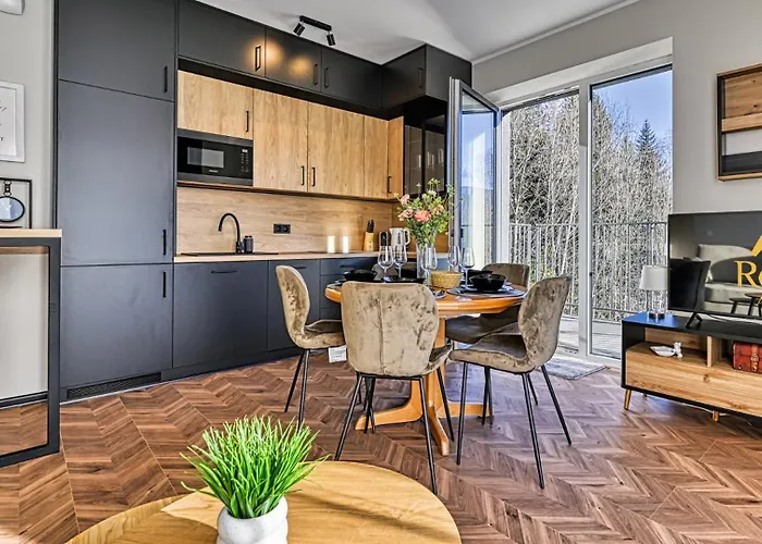 Ostoja Vip Z Sauna, Strefa Relaksu I Pokojem Zabaw By Royal Aparts Apartmán Sklářská Poruba