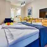 Ostoja Vip Z Sauna, Strefa Relaksu I Pokojem Zabaw By Royal Aparts Apartment *