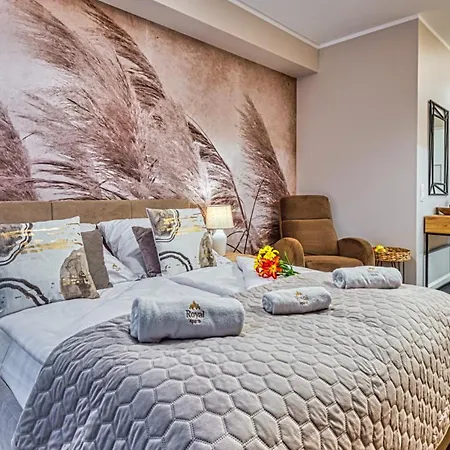 Ostoja Vip Z Sauna, Strefa Relaksu I Pokojem Zabaw By Royal Aparts *