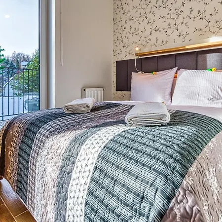 Ostoja Vip Z Sauna, Strefa Relaksu I Pokojem Zabaw By Royal Aparts Szklarska Poreba