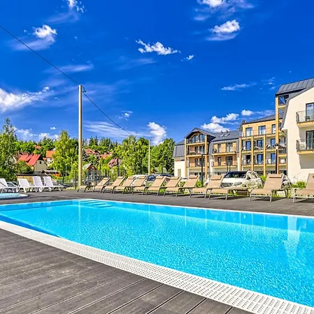 Апартаменты Ostoja Vip Z Basenem, Sauna, Jacuzzi, Strefa Relaksu, Pokojem Zabaw I Wlasnym Parkiem By Royal Aparts