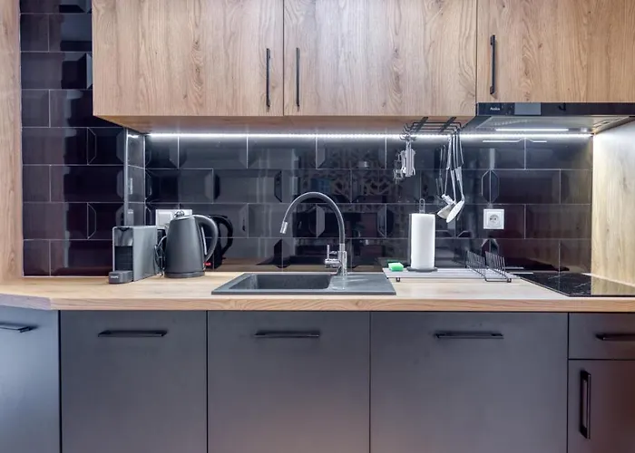 Ostoja Vip Z Sauna, Strefa Relaksu I Pokojem Zabaw By Royal Aparts