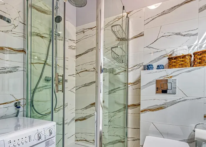 Ostoja Vip Z Sauna, Strefa Relaksu I Pokojem Zabaw By Royal Aparts