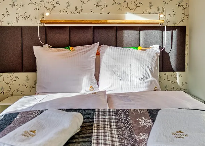 Ostoja Vip Z Sauna, Strefa Relaksu I Pokojem Zabaw By Royal Aparts *